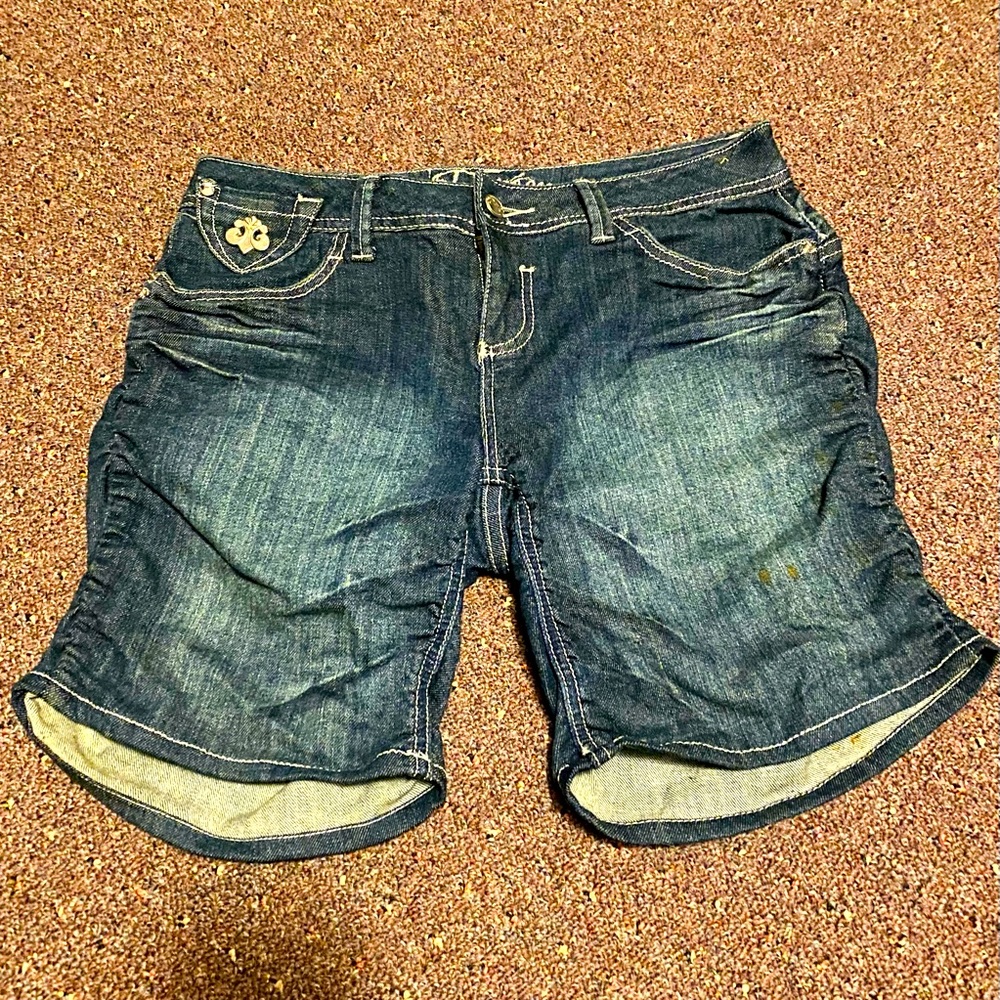 women’s jean shorts